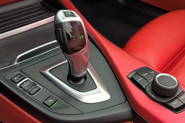 Used BMW 2 Series (Import) 2018 225i Convertible Coupe M Sport Edition