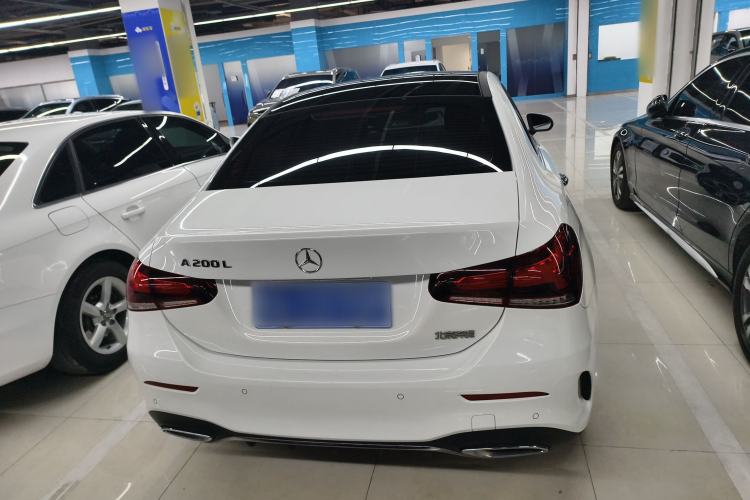 Used Mercedes-Benz A-Class 2022 Revised Version A 200 L Sport Sedan Fashionable Style