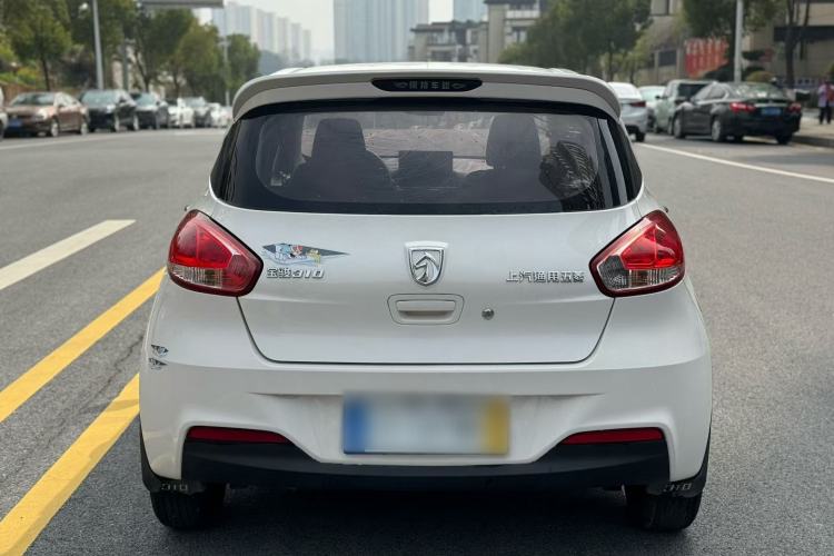 Used Baojun 310 2016 1.2L manual Comfort trim level
