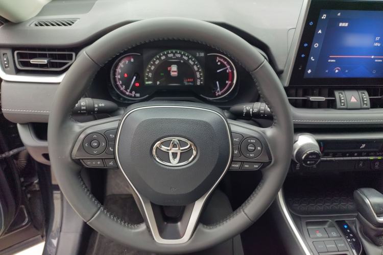 Used Toyota RAV4 2021 2.0L CVT Two-Wheel Drive Fashion PLUS Edition
