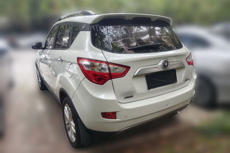 Used CHANGAN CS35 2012 1.6L Automatic Luxury Version China IV Standard
