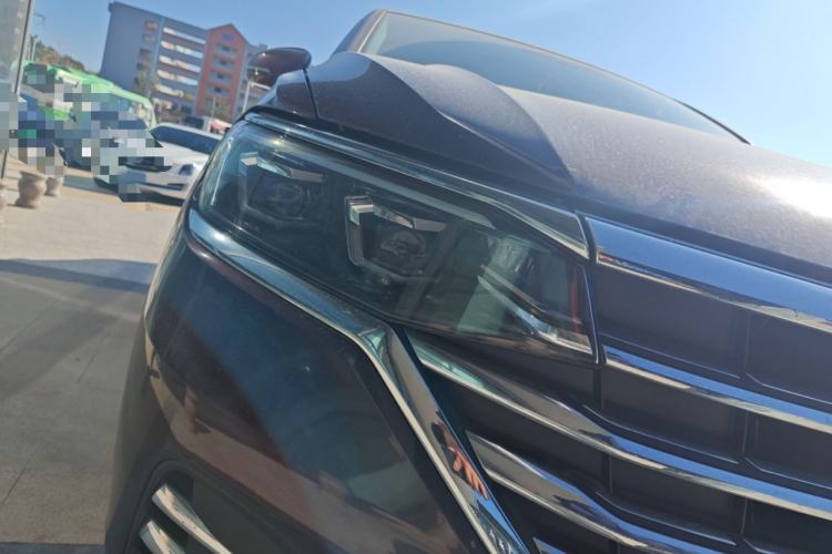 Used Volkswagen Viloran 2023 380TSI Prestige Edition