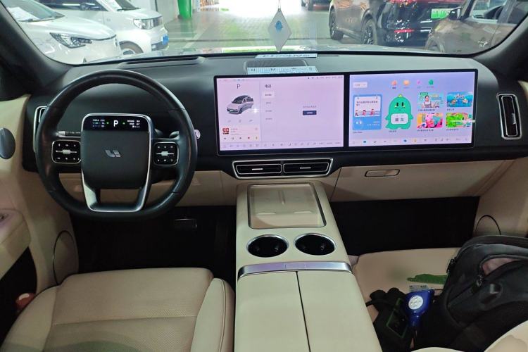 Used Li Auto L8 2023 Pro Model