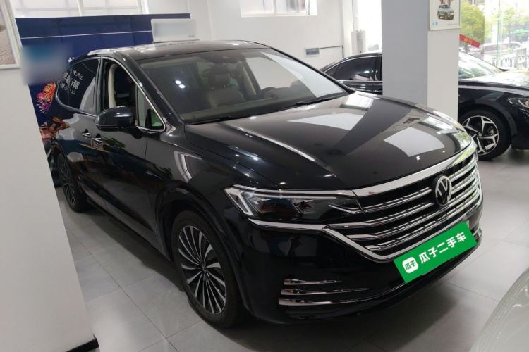 Used Volkswagen Viloran 2024 380TSI Premium Edition