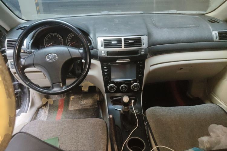 Used Bestune B70 2011 2.0L Manual Elite Edition
