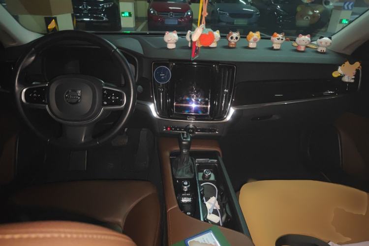 Used Volvo S90 2017 T4 Zhiyuan Edition