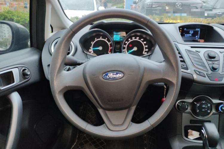Used Ford Fiesta 2013 Hatchback 1.5L Automatic Fashion Edition Steering Wheel