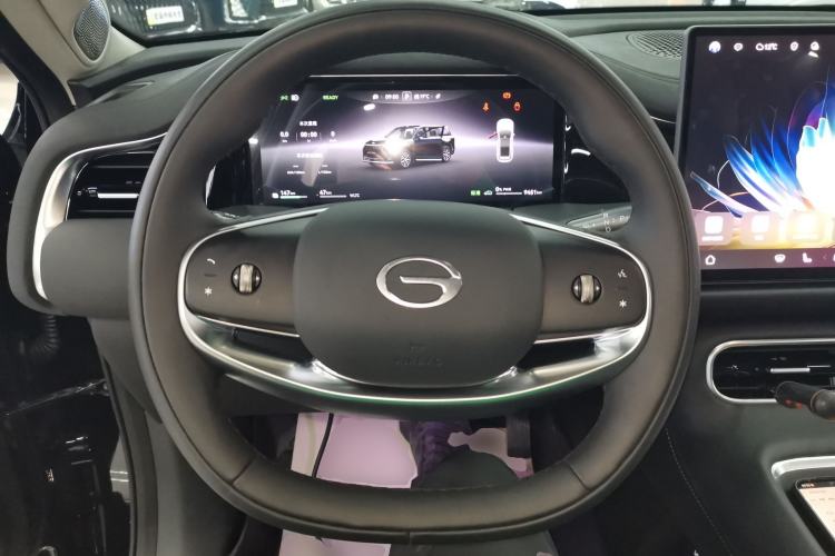 Used GAC Trumpchi S9 2025 Model Qiankun Max 5-Seater Steering Wheel
