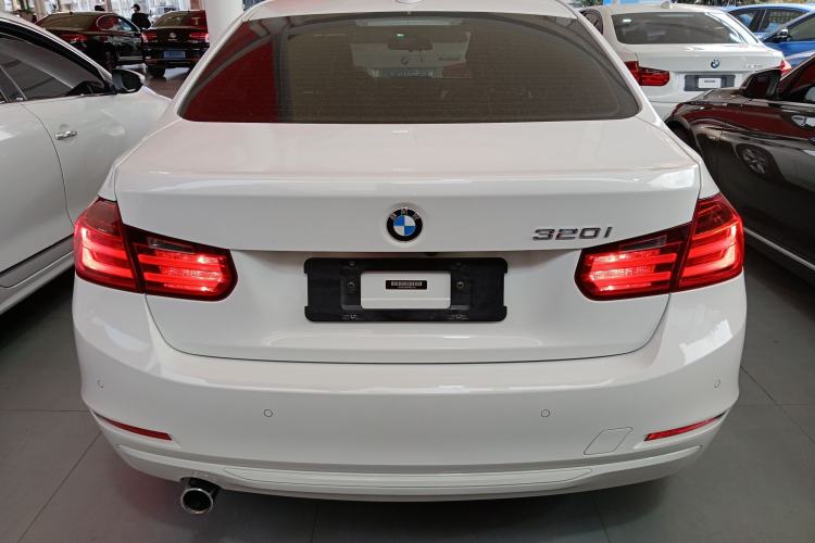 Used BMW 3 Series 2014 320i Sport Edition