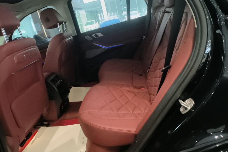 Used BMW X5 2023 xDrive 30Li Luxury M Sport Night Edition Package