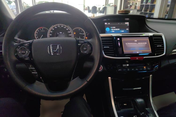 Used Honda Accord 2016 2.4L Luxury Edition