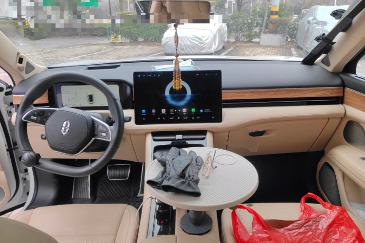 Used Hima AITO M5 2023 Extended-Range Four-Wheel Drive Intelligent Driving Version
