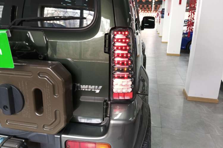 Used Suzuki Jimny 2015 1.3 AT Mode3 Navigation Edition