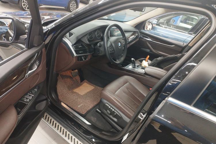 Used BMW X5 2015 xDrive28i