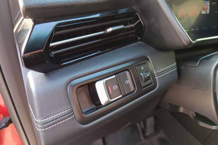 Used XPeng G3 2020 520i Enjoyment Edition Interior 5