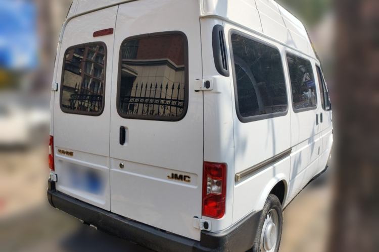 Used JMC Transit 2021 2.8T Space King Taurus Short Wheelbase Mid-Height 6-Seater Diesel Euro VI JX493
