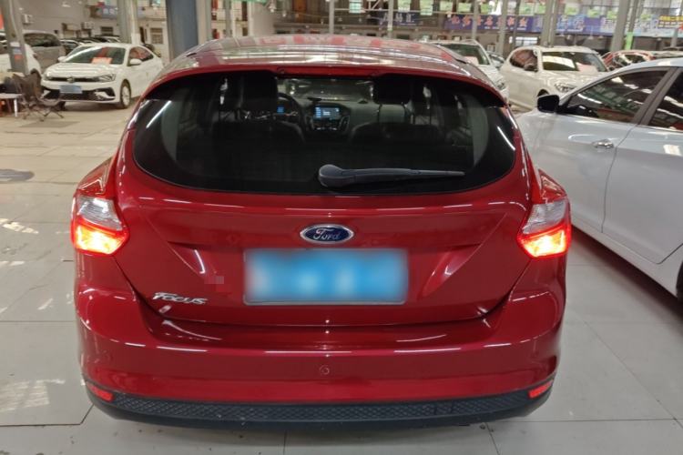 Used Ford Focus 2012 Hatchback 1.6L Automatic Fashion Edition
