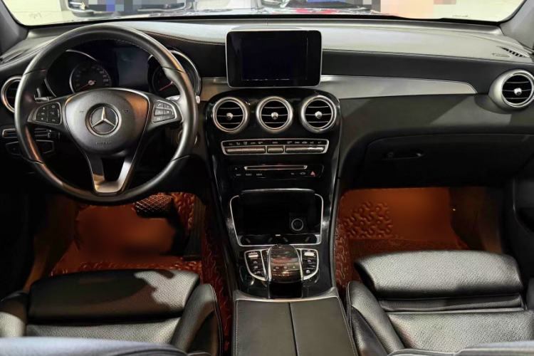Used Mercedes-Benz GLC 2016 GLC 200 4MATIC
