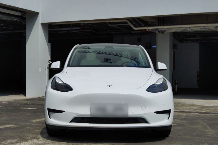 Used Tesla Model Y 2022 Rear-Wheel-Drive Version
