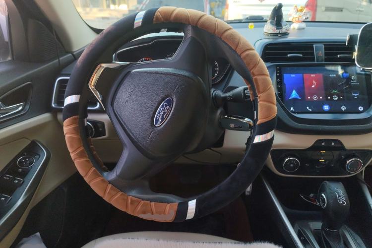 Used Ford Escort 2015 1.5L Automatic Comfort Edition