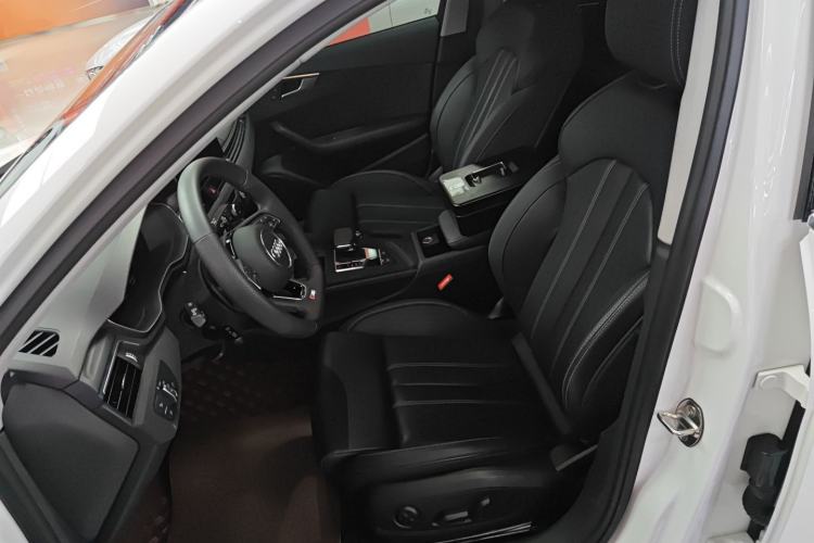 Used Audi A4L 2022 40 TFSI Fashion Dynamic Model