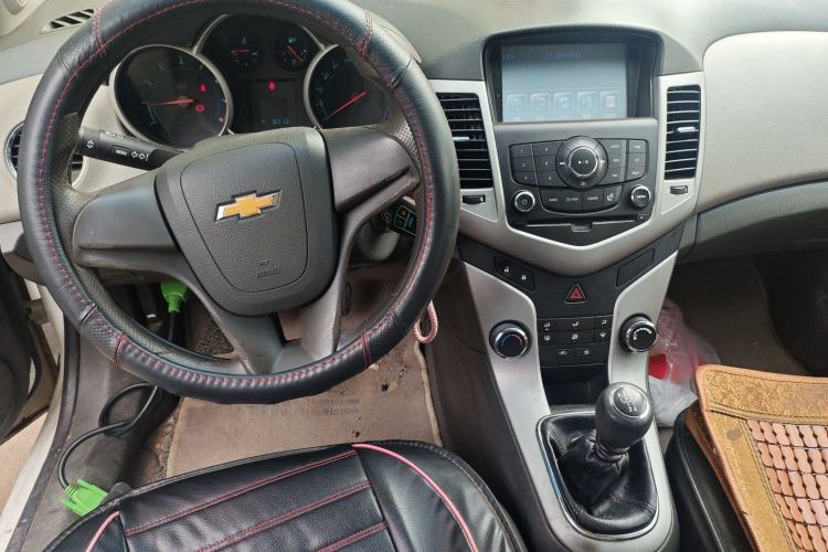 Used Chevrolet Cruze 2013 1.6L SL MT
