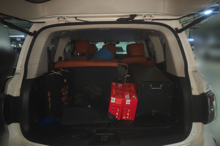 Used Nissan Patrol 2018 4.0L LinkedIn Edition Trunk