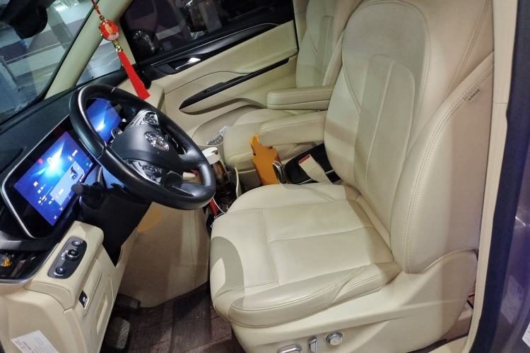 Used Buick GL8 2023 ES Lu Zun Deluxe Model Left Front Seat