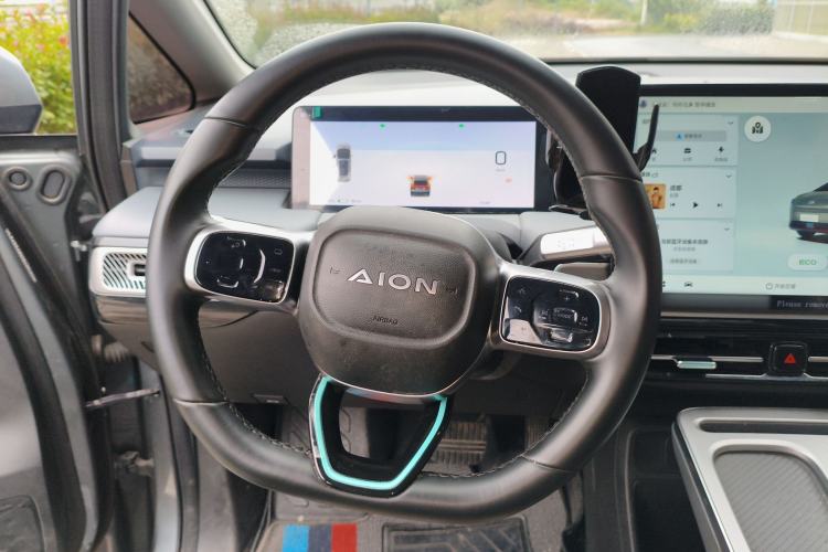 Used AION Y 2023 Plus 510 Smart Edition