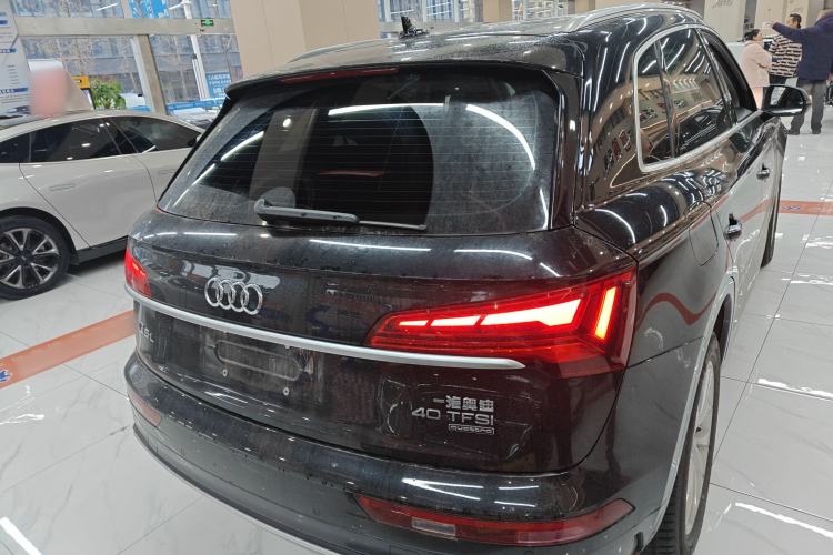 Used Audi Q5L 2023 40T Luxury Elegant Model Exterior 4