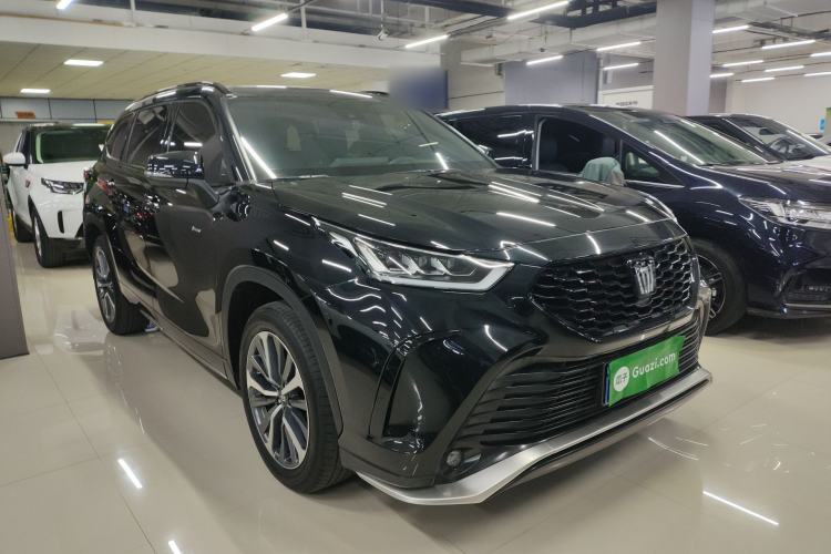 Used Toyota Crown Kluger 2024 2.5L HEV Four-Wheel Drive Luxury Edition Front Right 45 Deg