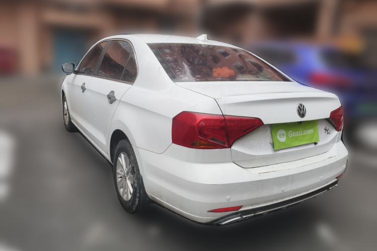 Used Volkswagen Jetta 2017 1.4L Manual Fashion Edition
