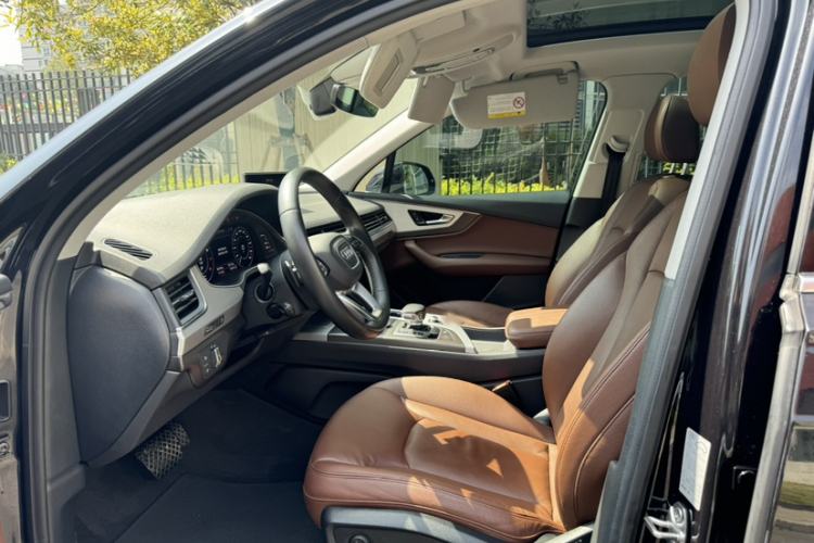 Used Audi Q7 New Energy 2019 55 e-tron
