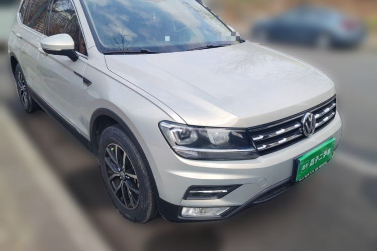 Used Volkswagen Tiguan L 2017 330TSI Automatic Two-Wheel Drive Luxury Edition