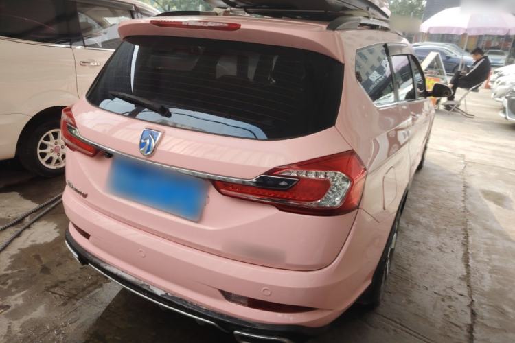 Used Baojun 310W 2017 1.5L Manual Fashion Edition China VI