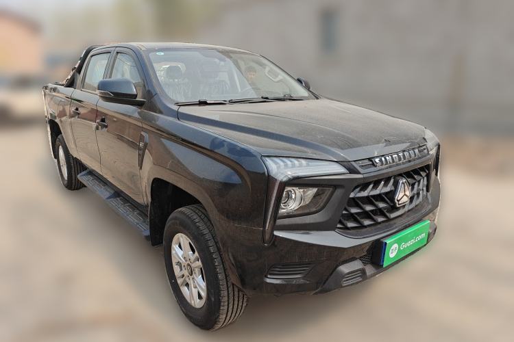 Used Sinotruk BOLDEN 2024 Commercial 2.0T Manual Diesel 4x4 Long Wheelbase Youth Edition