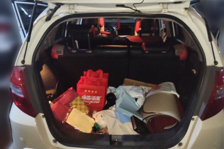 Used Honda Fit 2011 1.3L manual Comfort version Trunk