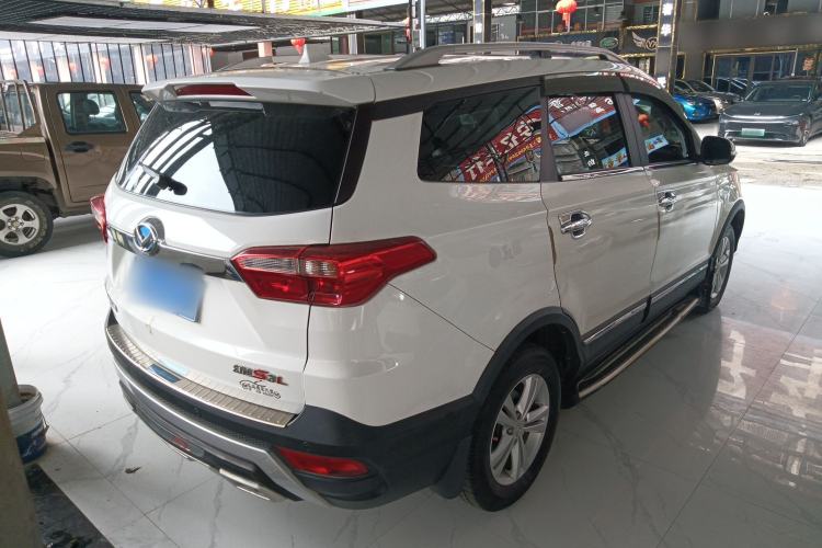 Used HYOSOW S3 2016 S3L 1.5L Manual Premium Edition Rear Right 45 Deg