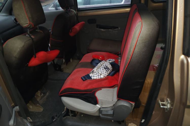 Used Wuling Hongguang 2010 1.2L Base Version China IV Standard Left Rear Seat