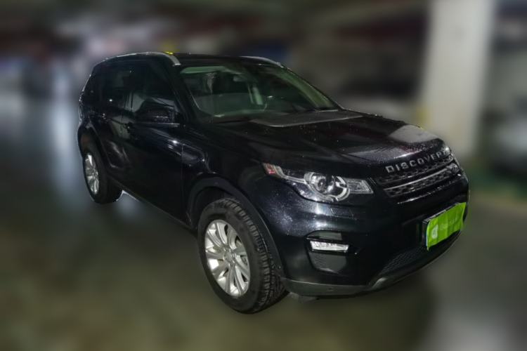 Used Land Rover Discovery Sport 2019 240 PS SE Version China V Standard Front Right 45 Deg