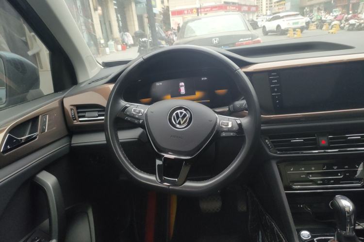 Used Volkswagen Tharu 2022 280TSI Two-Wheel-Drive Luxury Edition Steering Wheel
