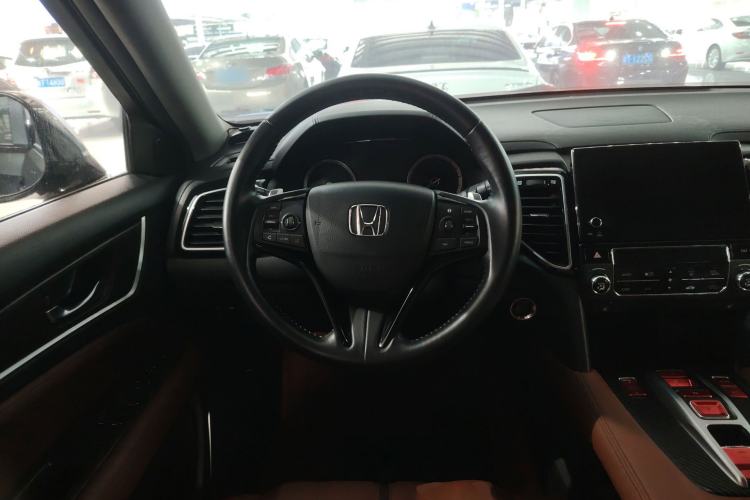 Used Honda UR-V 2020 370TURBO Two-Wheel Drive Luxury Edition
