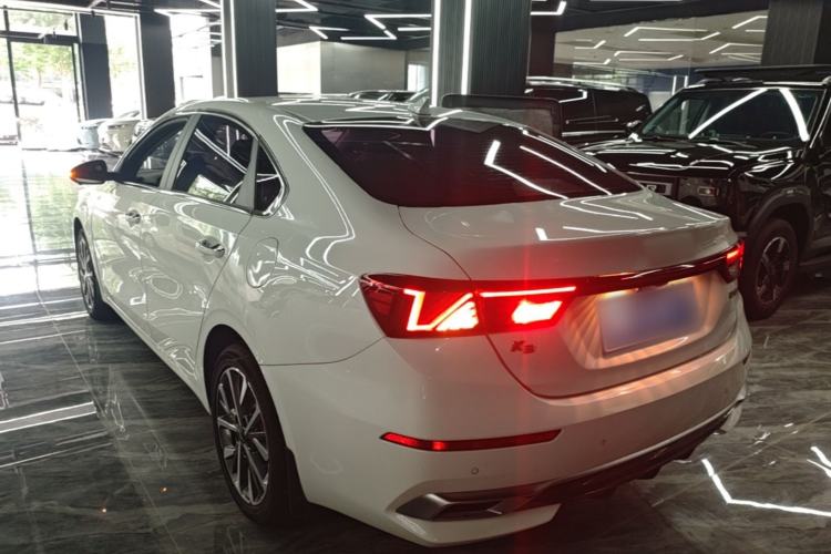 Used Kia K3 2021 Revised 1.5L CVT Fashion Edition
