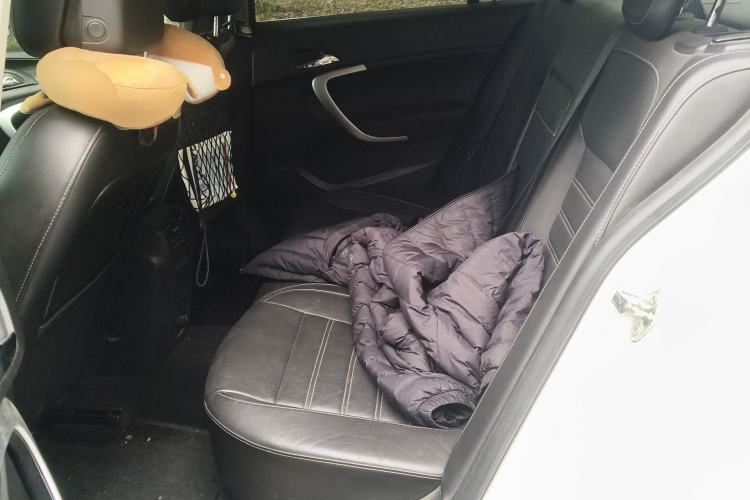 Used Buick Regal 2014 1.6T Fashionable Tech Edition Left Rear Seat