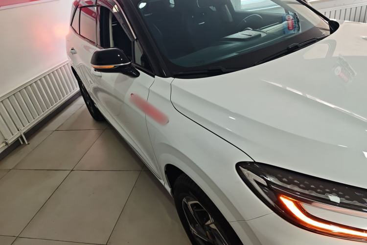 Used Hongqi HS3 2023 1.5T Two-Wheel Drive Shanwei Edition
