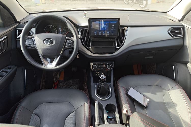 Used FAW Senya R7 2016 1.6L Manual Smart Version
