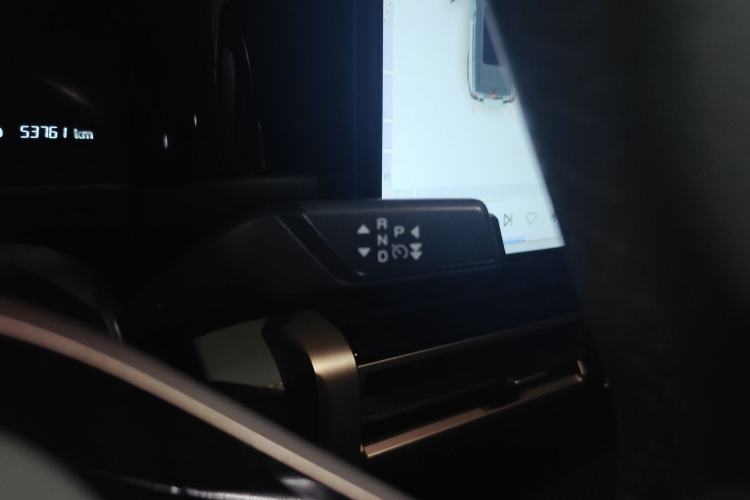 Used iCAR 03 2024 501km Two-Wheel Drive Long-Range Yuechao Edition Gear Lever