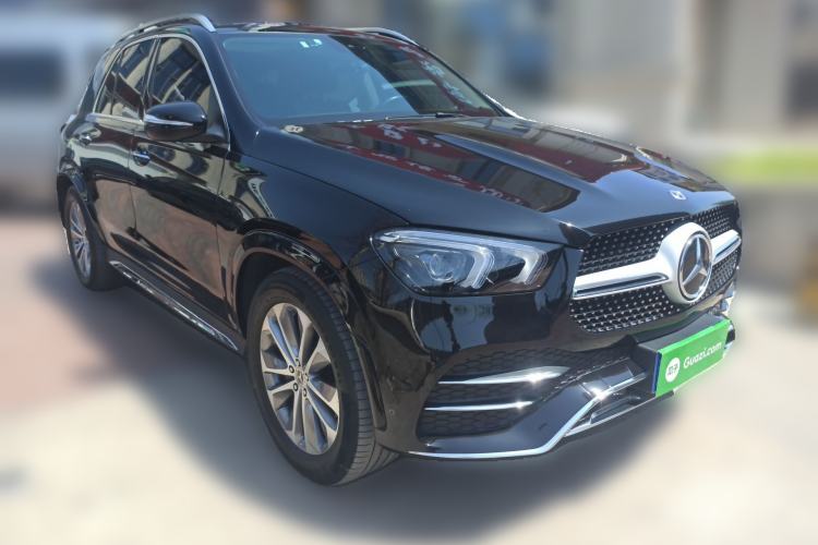 Used Mercedes-Benz GLE 2022 Facelifted GLE 350 4MATIC Fashion Edition Front Right 45 Deg