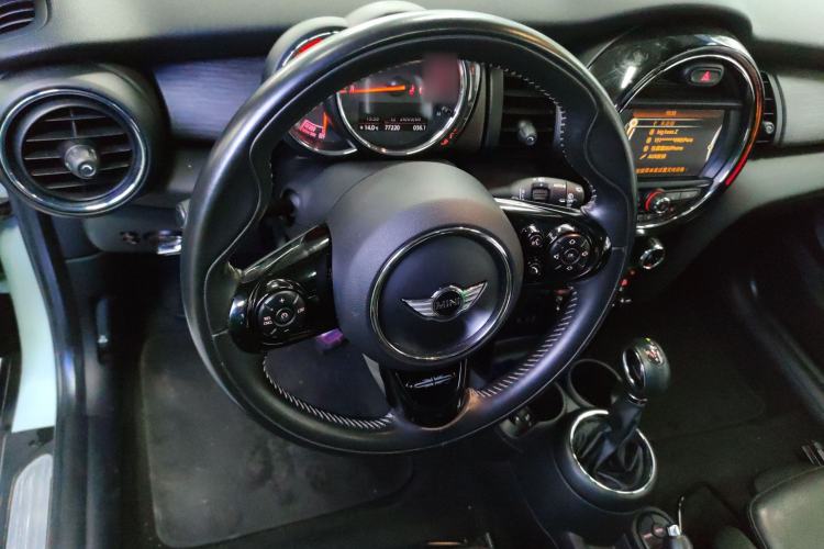 Used MINI MINI 2017 1.5T COOPER Limited Edition in Ice Blue