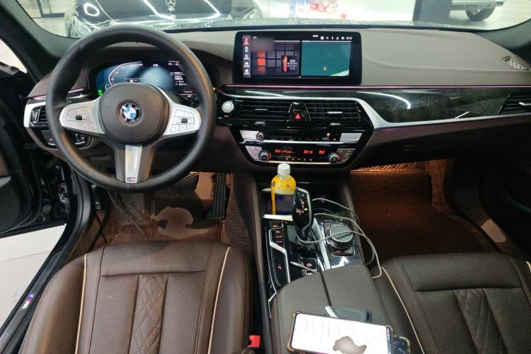 Used BMW 5 Series 2022 Second Facelift 525Li M Sport Package
